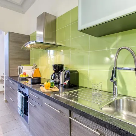 Le Jean Jaures - Refait A Neuf, Lumineux, Long Balcon, Jolie Vue, Wifi, Cœur Vieux-nice Nizza