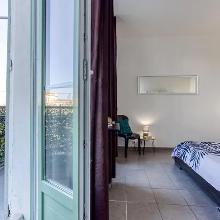 아파트 Le Jean Jaures - Refait A Neuf, Lumineux, Long Balcon, Jolie Vue, Wifi, Coeur Vieux-nice