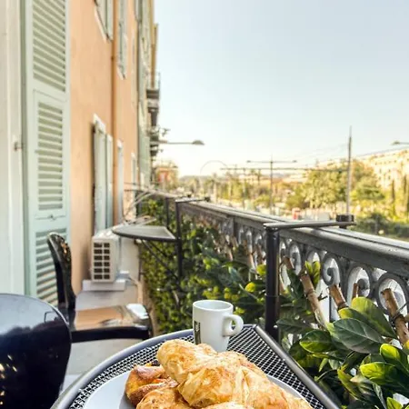 Le Jean Jaures - Refait A Neuf, Lumineux, Long Balcon, Jolie Vue, Wifi, Cœur Vieux-nice *